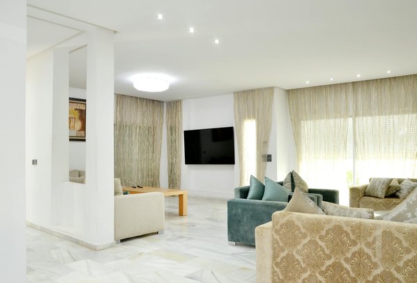 What future skills are needed for the UK's automotive workforce?